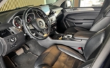 vehicle image #8