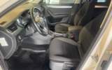 vehicle image #8