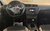 vehicle image #15