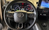 vehicle image #12