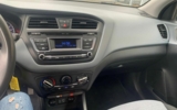 vehicle image #16