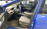 vehicle image #11