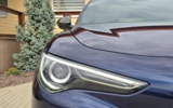 vehicle image #5