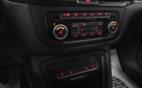 vehicle image #32