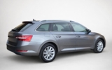 vehicle image #8