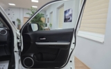 vehicle image #28