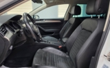 vehicle image #16