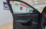 vehicle image #16