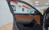 vehicle image #19
