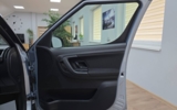 vehicle image #32