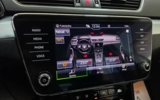 Škoda Superb Combi 2.0 TDI SCR Ambition DSG – fotografia 43