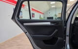 Škoda Superb Combi 2.0 TDI SCR Ambition DSG – fotografia 19