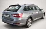 Škoda Superb Combi 2.0 TDI SCR Ambition DSG – fotografia 50