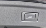 vehicle image #10