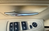 vehicle image #19