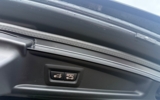 vehicle image #18
