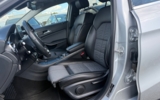 vehicle image #9