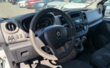 vehicle image #9