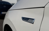 vehicle image #8