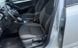 vehicle image #9