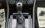 vehicle image #10