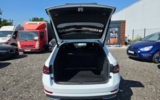 vehicle image #9