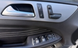 vehicle image #9