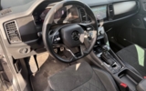 vehicle image #8