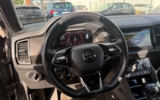 vehicle image #10