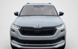 vehicle image #4