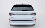 vehicle image #5