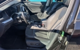 vehicle image #9