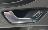 vehicle image #18