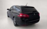 vehicle image #10