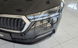 vehicle image #13