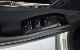 vehicle image #14