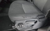 vehicle image #19