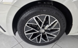 vehicle image #12