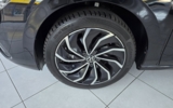 vehicle image #11