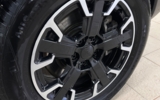 vehicle image #9