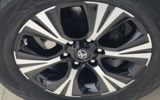 vehicle image #13