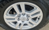 vehicle image #14
