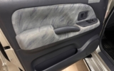 vehicle image #10