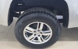 vehicle image #10
