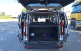 vehicle image #9