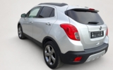 vehicle image #9