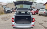 vehicle image #10