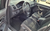 vehicle image #11