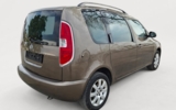 vehicle image #9