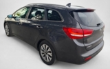 vehicle image #9